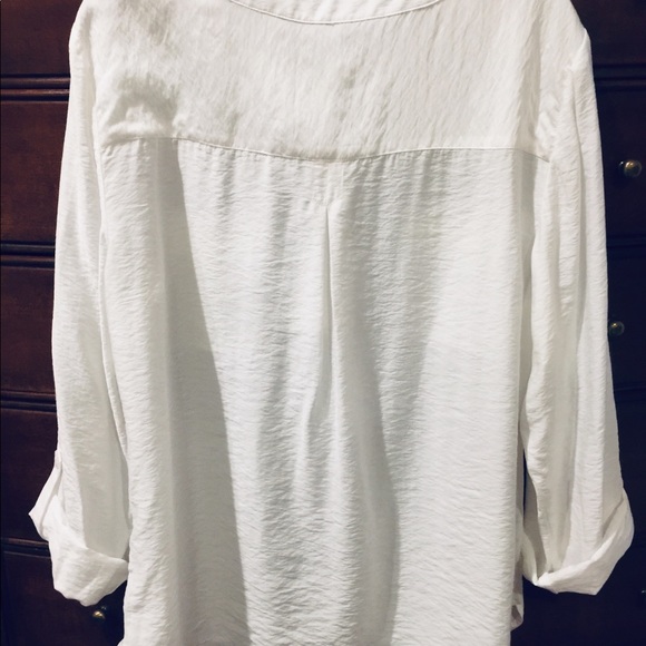 Chico’s Patti blouse 3/4 sleeve Size 2 - Picture 4 of 4